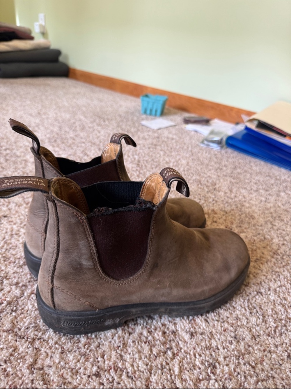 Blundstone Brown Chelsea Boots - Picture 2 of 3